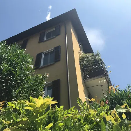 Lovely Overlooking By Rent Carate Urio