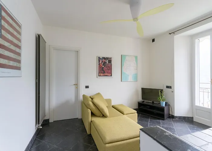 Lovely Overlooking By Rent Carate Urio