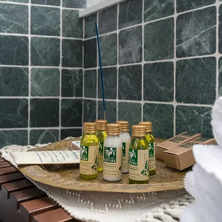 Lovely Overlooking By Rent Апартаменты Carate Urio